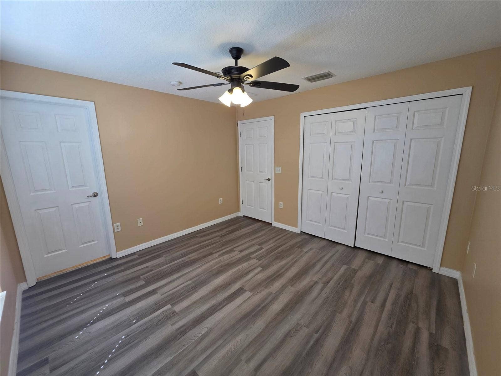 2425 MIDDLETON GROVE DRIVE, Brandon, FL 33511 2425 MIDDLETON GROVE DRIVE, Brandon, FL 33511
