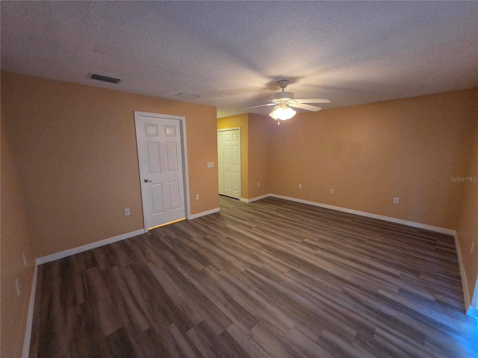 2425 MIDDLETON GROVE DRIVE, Brandon, FL 33511 2425 MIDDLETON GROVE DRIVE, Brandon, FL 33511