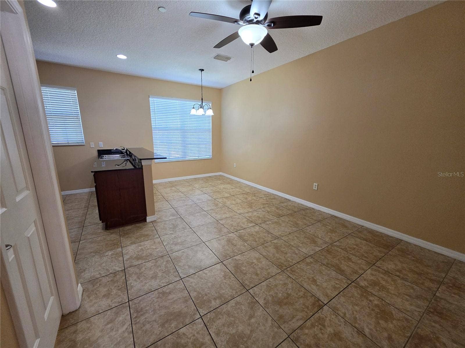 2425 MIDDLETON GROVE DRIVE, Brandon, FL 33511 2425 MIDDLETON GROVE DRIVE, Brandon, FL 33511