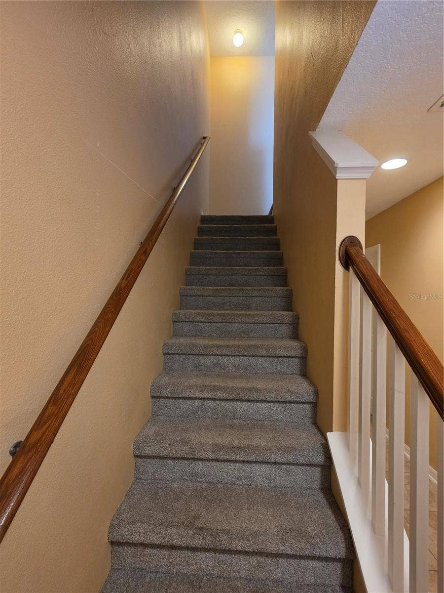 2425 MIDDLETON GROVE DRIVE, Brandon, FL 33511 2425 MIDDLETON GROVE DRIVE, Brandon, FL 33511
