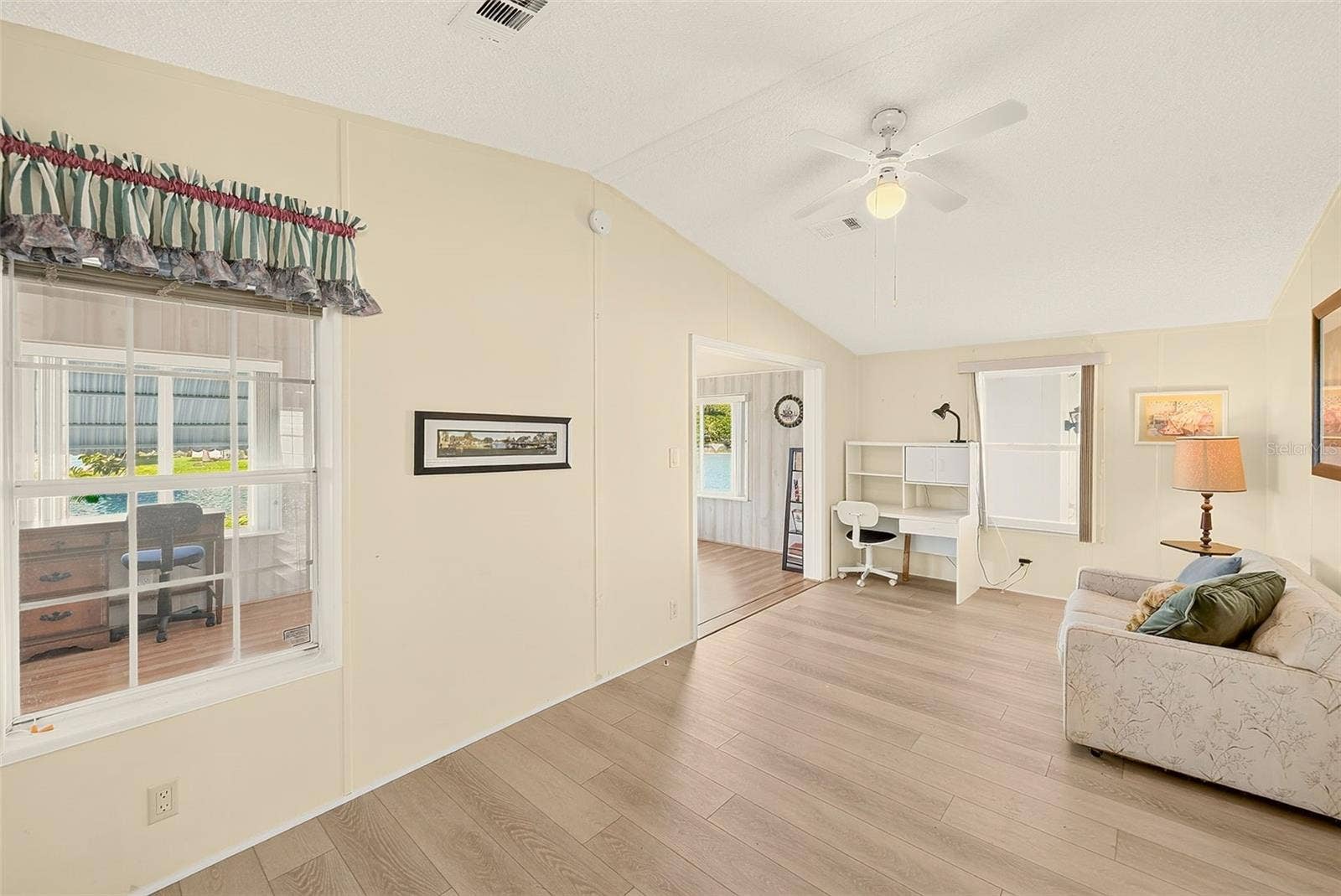 980 7TH STREET NW, #43, Largo, FL 33770 980 7TH STREET NW, #43, Largo, FL 33770