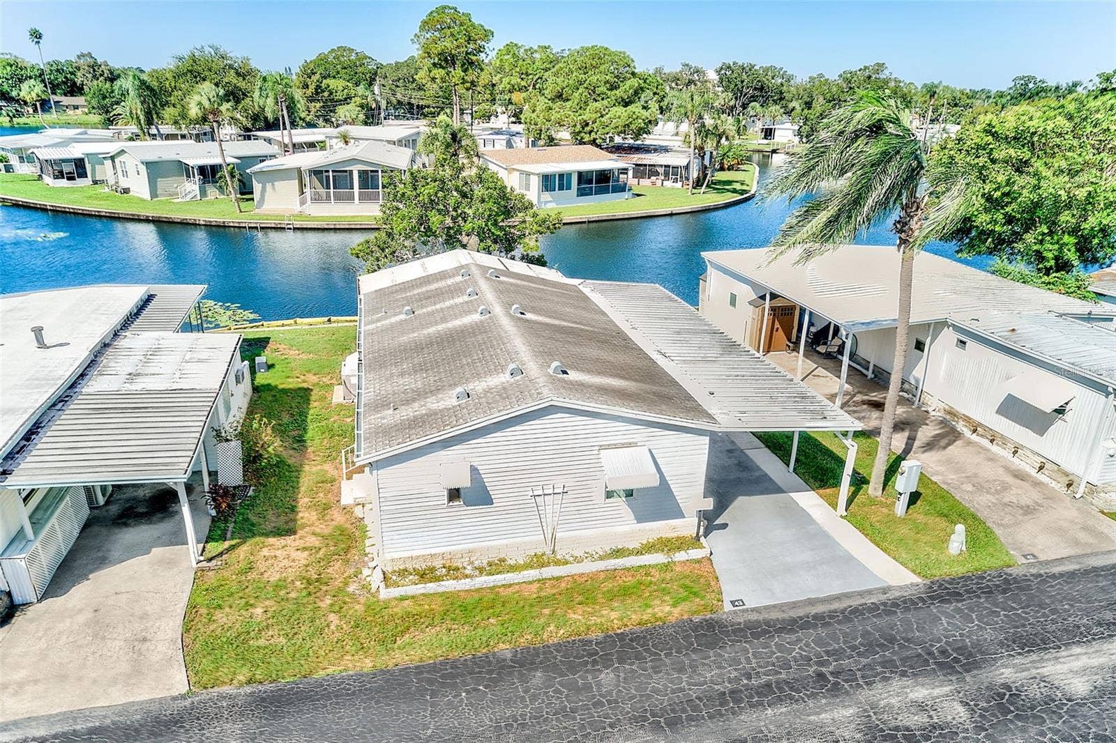 980 7TH STREET NW, #43, Largo, FL 33770 980 7TH STREET NW, #43, Largo, FL 33770