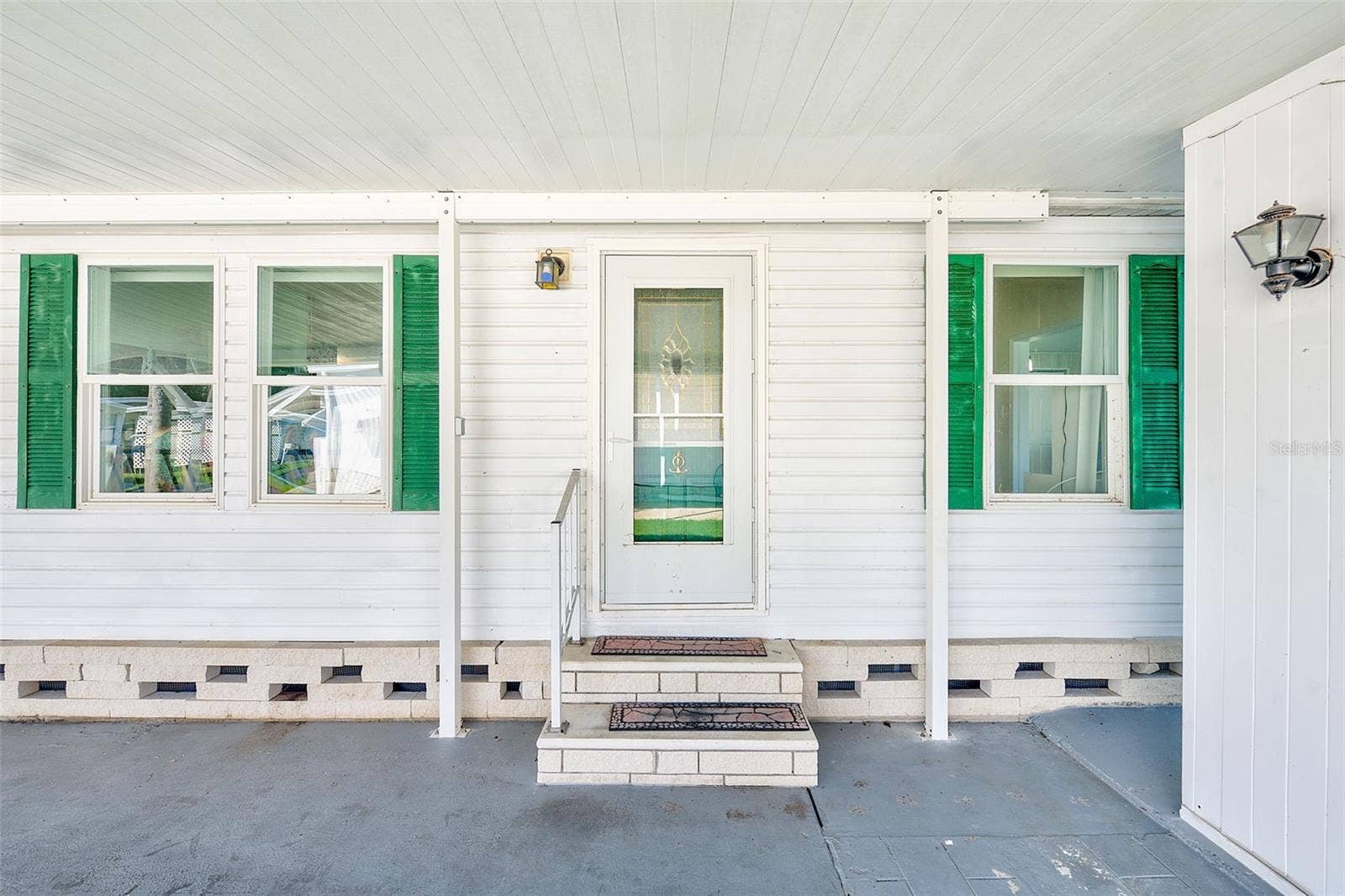 980 7TH STREET NW, #43, Largo, FL 33770 980 7TH STREET NW, #43, Largo, FL 33770