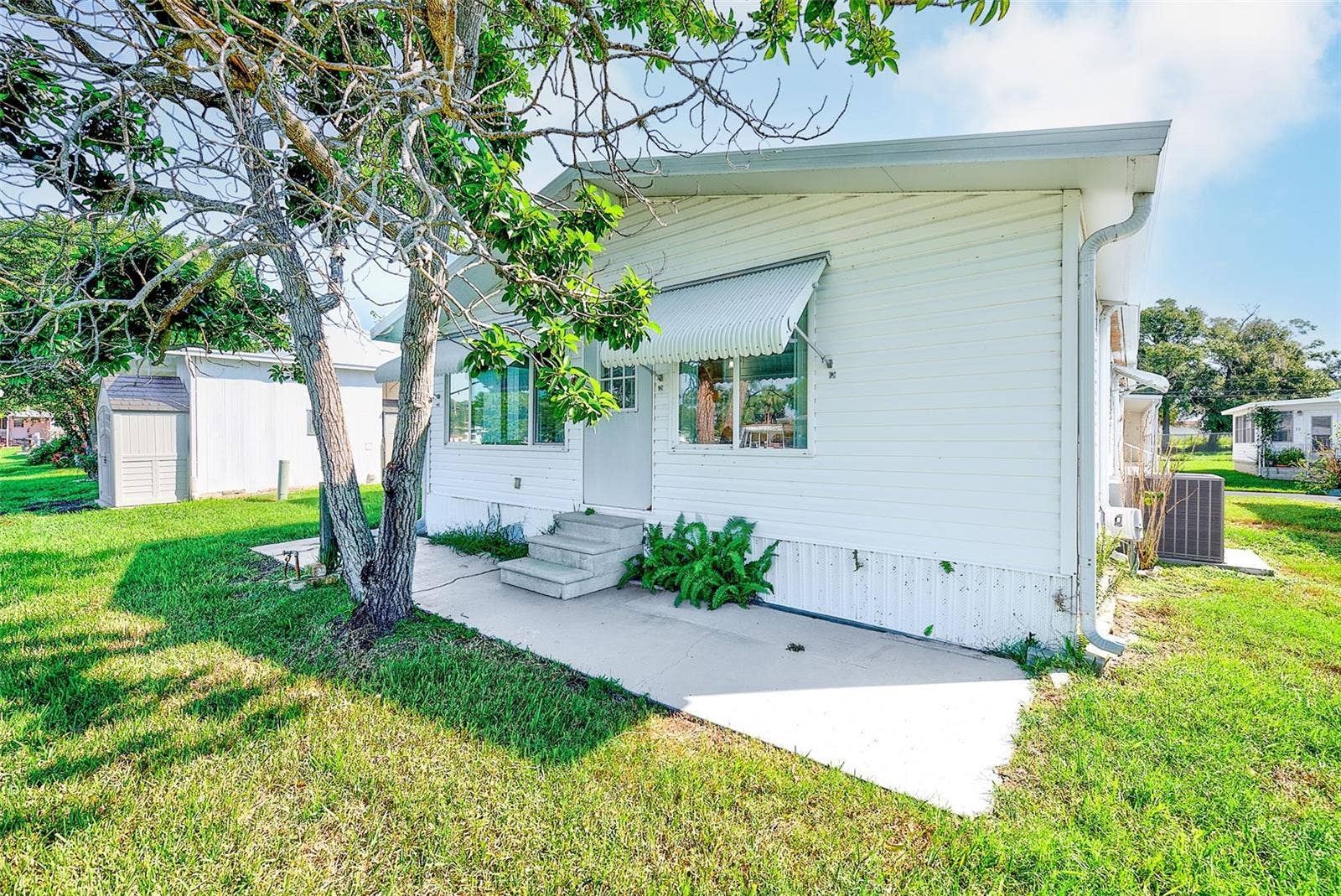 980 7TH STREET NW, #43, Largo, FL 33770 980 7TH STREET NW, #43, Largo, FL 33770
