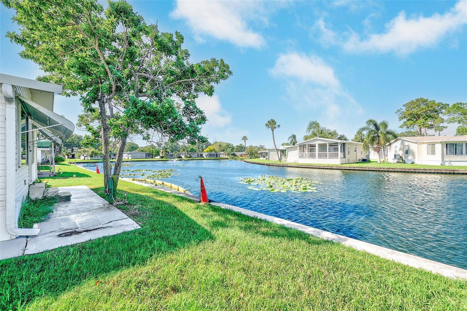980 7TH STREET NW, #43, Largo, FL 33770 980 7TH STREET NW, #43, Largo, FL 33770