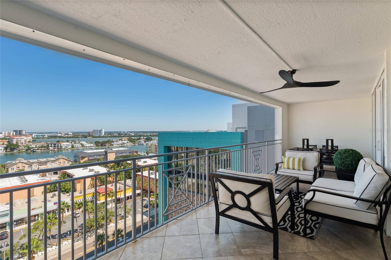 675 S GULFVIEW BOULEVARD, #PH4, Clearwater Beach, FL 33767 675 S GULFVIEW BOULEVARD, #PH4, Clearwater Beach, FL 33767