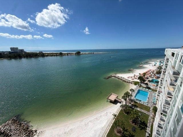 675 S GULFVIEW BOULEVARD, #PH4, Clearwater Beach, FL 33767 675 S GULFVIEW BOULEVARD, #PH4, Clearwater Beach, FL 33767