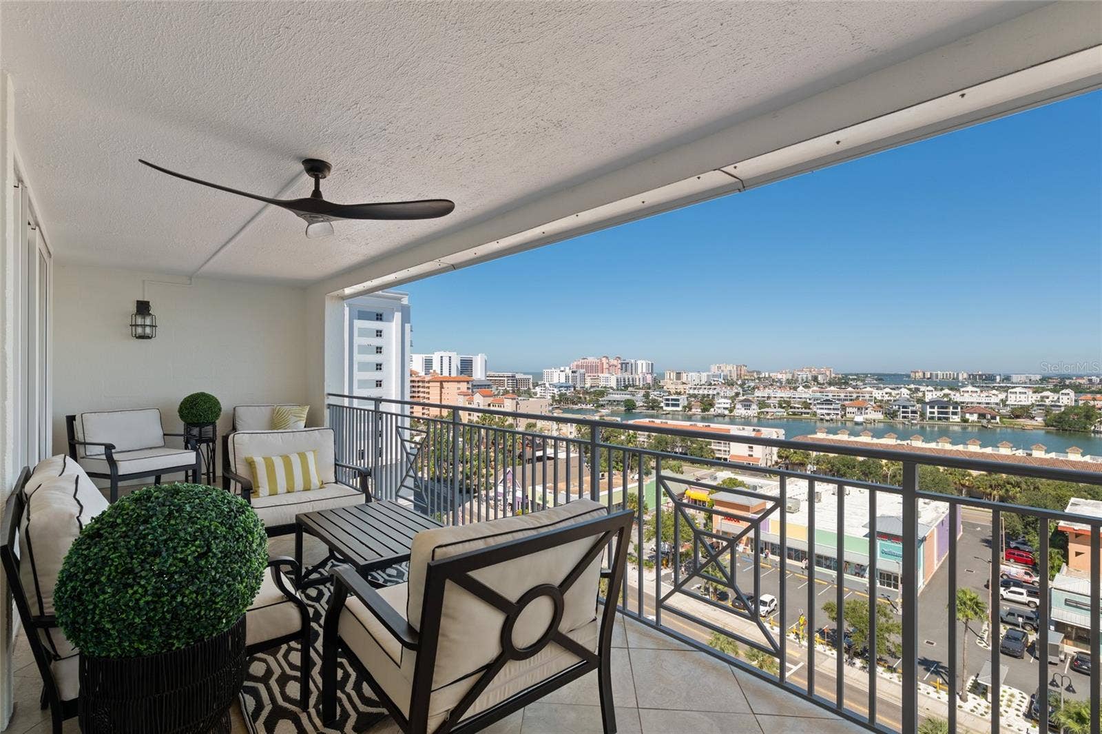 675 S GULFVIEW BOULEVARD, #PH4, Clearwater Beach, FL 33767 675 S GULFVIEW BOULEVARD, #PH4, Clearwater Beach, FL 33767
