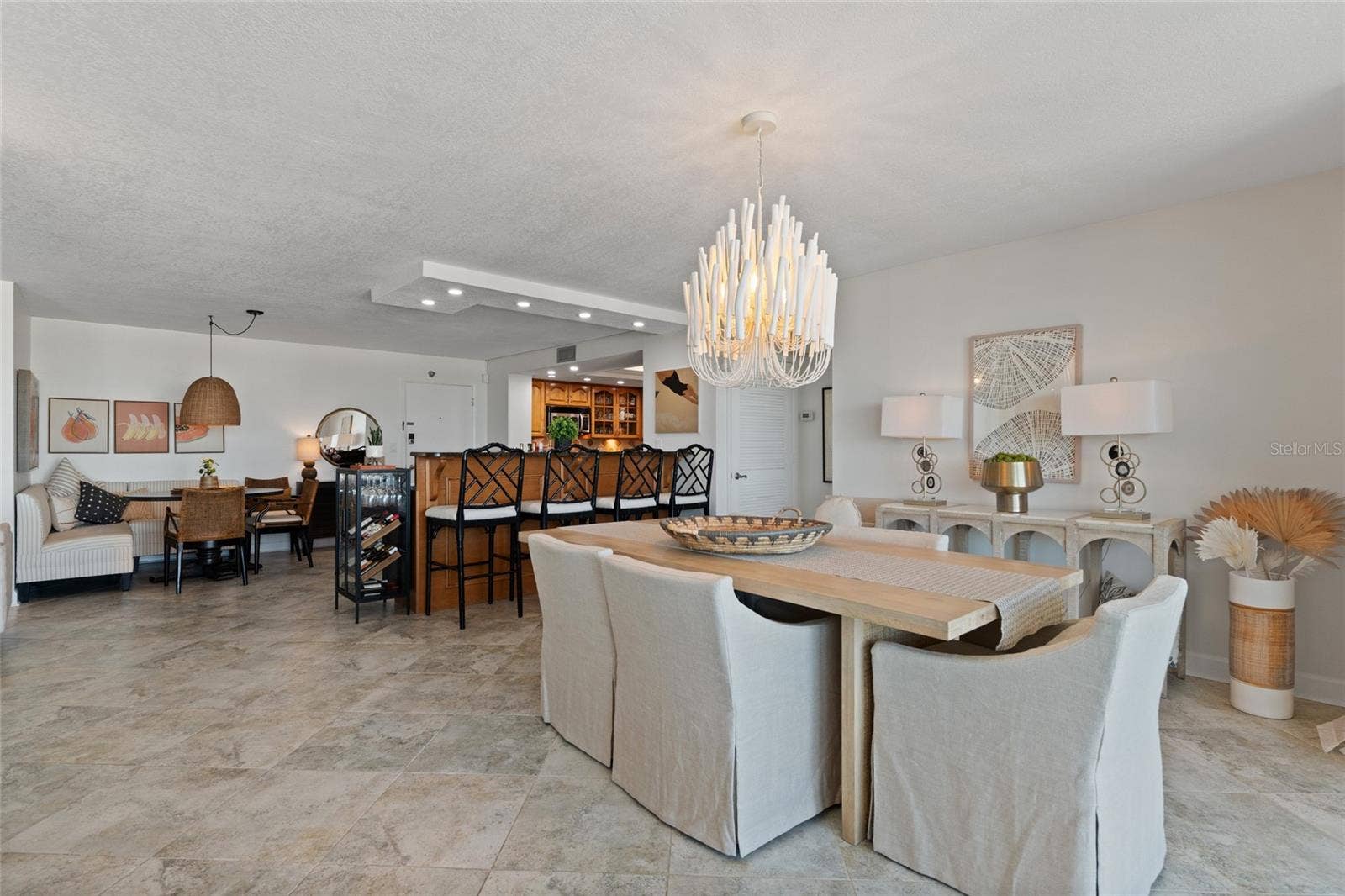 675 S GULFVIEW BOULEVARD, #PH4, Clearwater Beach, FL 33767 675 S GULFVIEW BOULEVARD, #PH4, Clearwater Beach, FL 33767