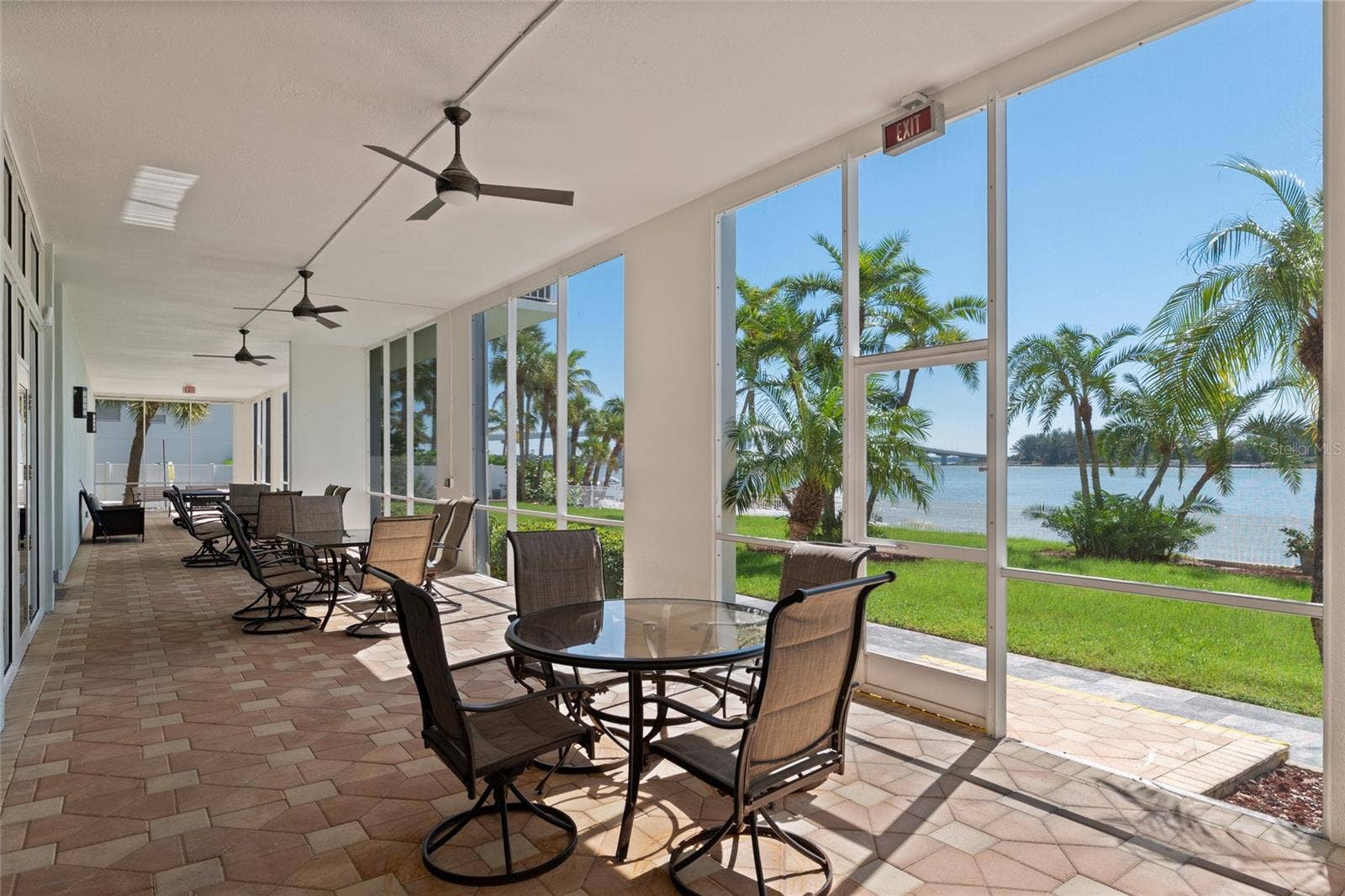 675 S GULFVIEW BOULEVARD, #PH4, Clearwater Beach, FL 33767 675 S GULFVIEW BOULEVARD, #PH4, Clearwater Beach, FL 33767