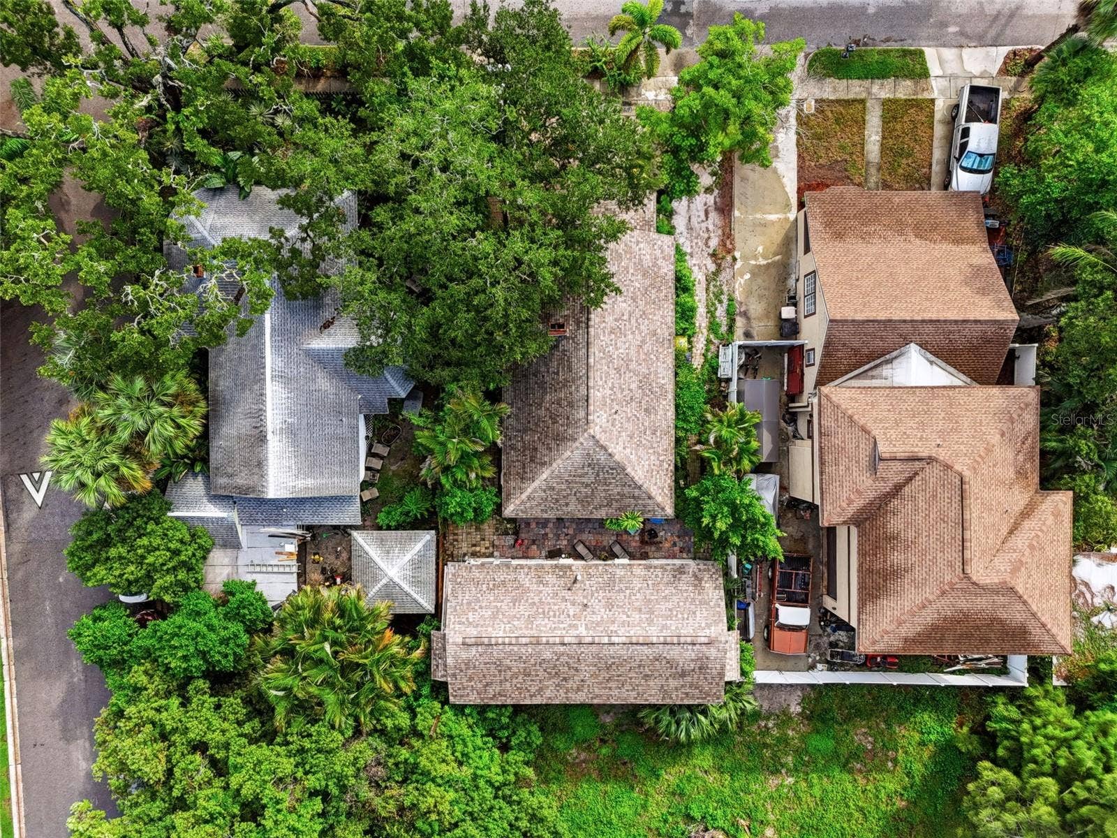 208 VINE AVENUE, #1,2,3,4, Clearwater, FL 33755 208 VINE AVENUE, #1,2,3,4, Clearwater, FL 33755