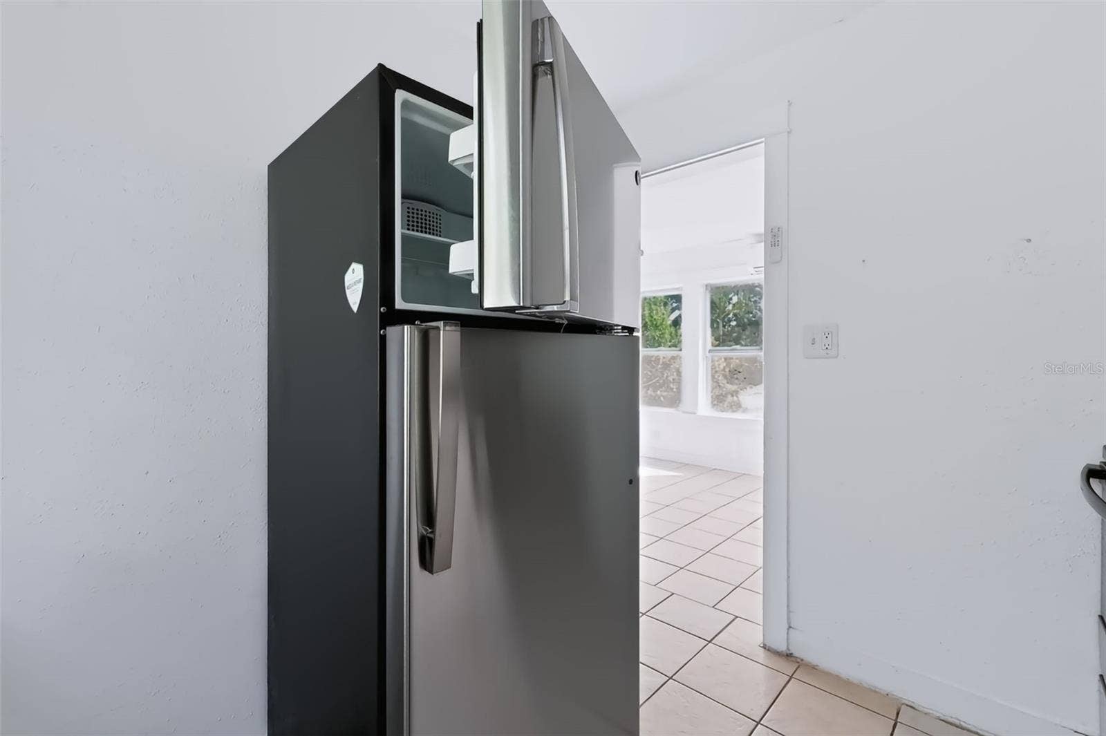 208 VINE AVENUE, #1,2,3,4, Clearwater, FL 33755 208 VINE AVENUE, #1,2,3,4, Clearwater, FL 33755