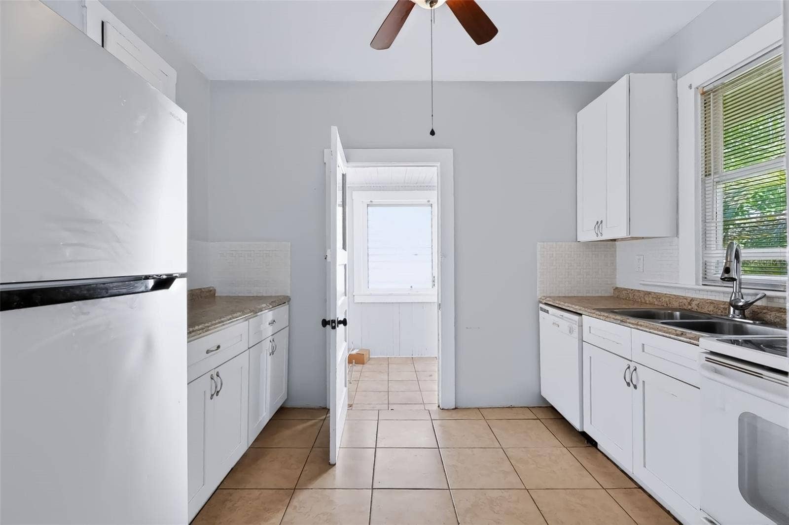 208 VINE AVENUE, #1,2,3,4, Clearwater, FL 33755 208 VINE AVENUE, #1,2,3,4, Clearwater, FL 33755