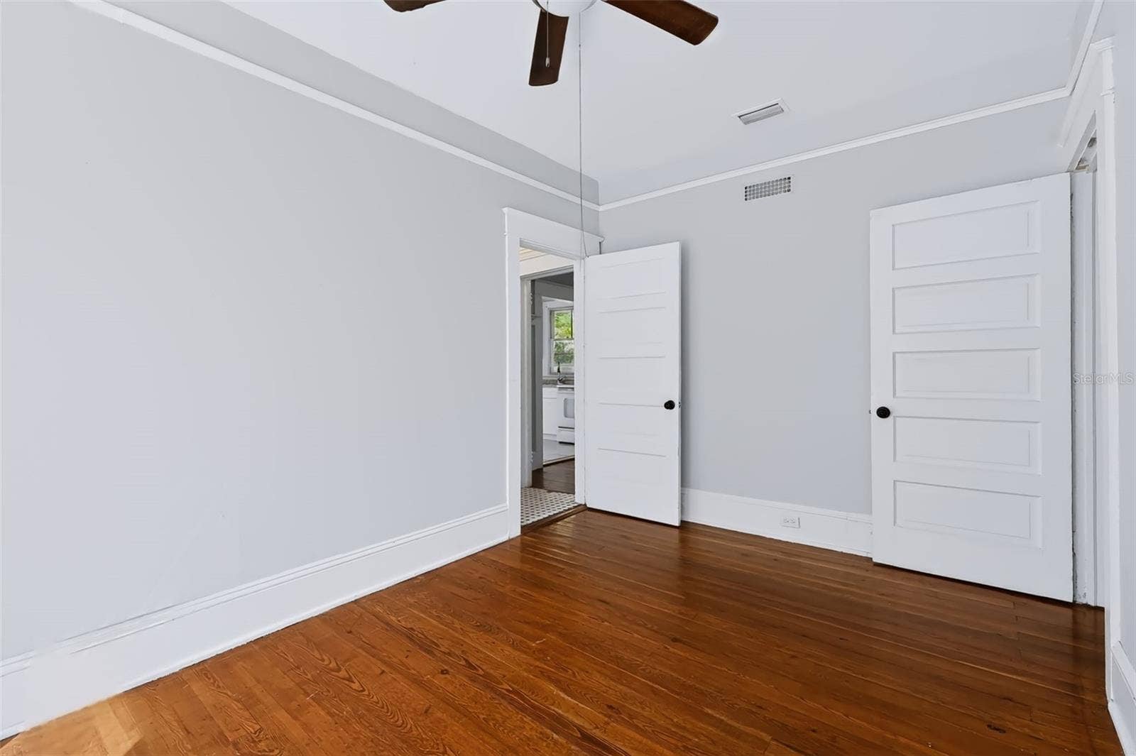 208 VINE AVENUE, #1,2,3,4, Clearwater, FL 33755 208 VINE AVENUE, #1,2,3,4, Clearwater, FL 33755