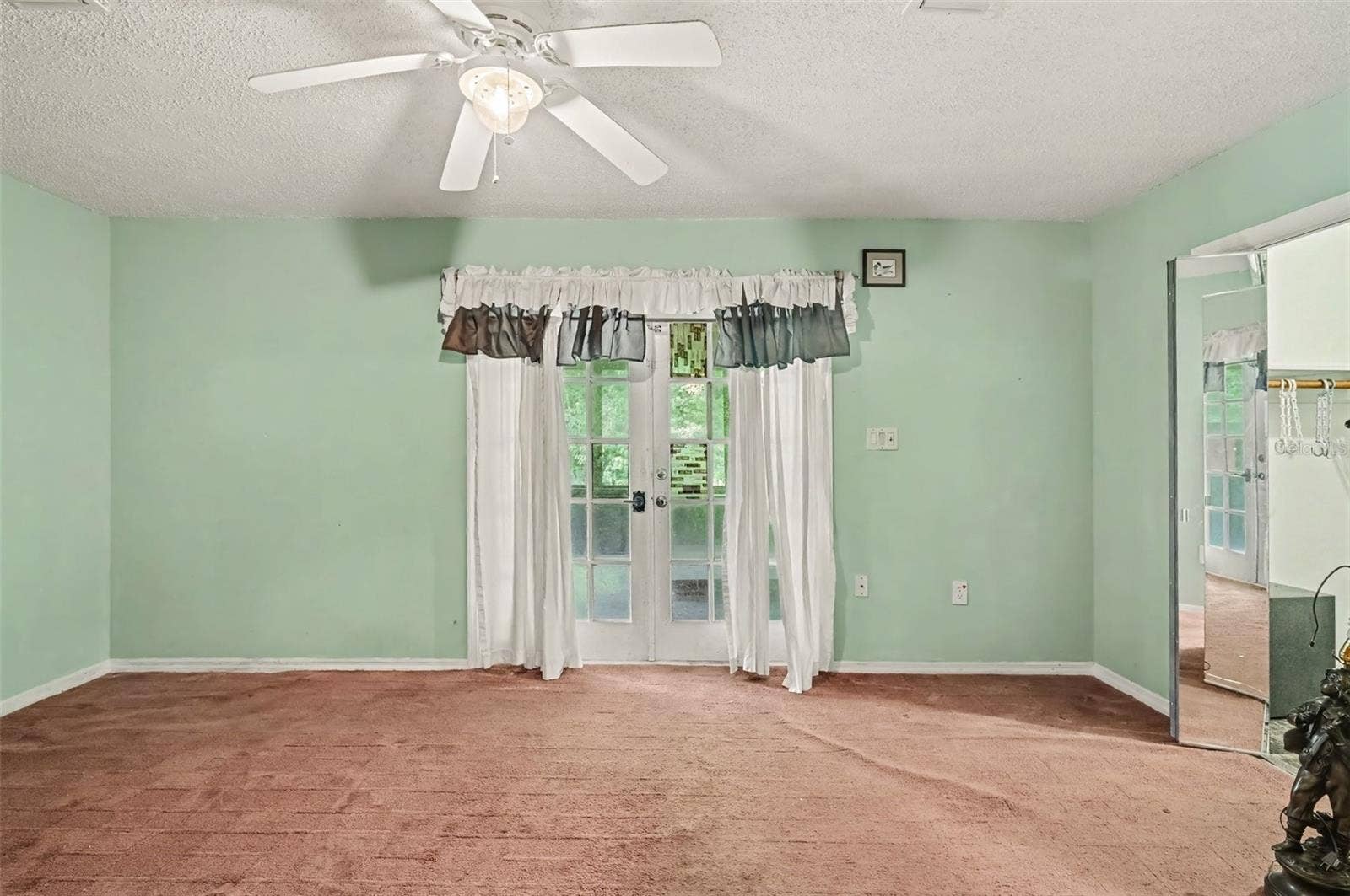 415 THOMAS AVENUE, Leesburg, FL 34748