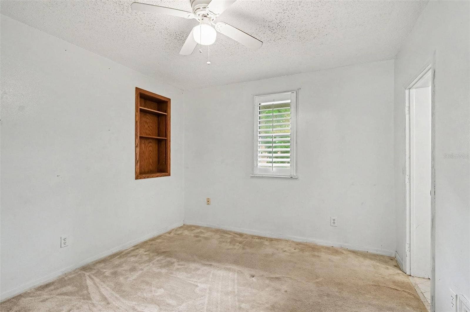 415 THOMAS AVENUE, Leesburg, FL 34748