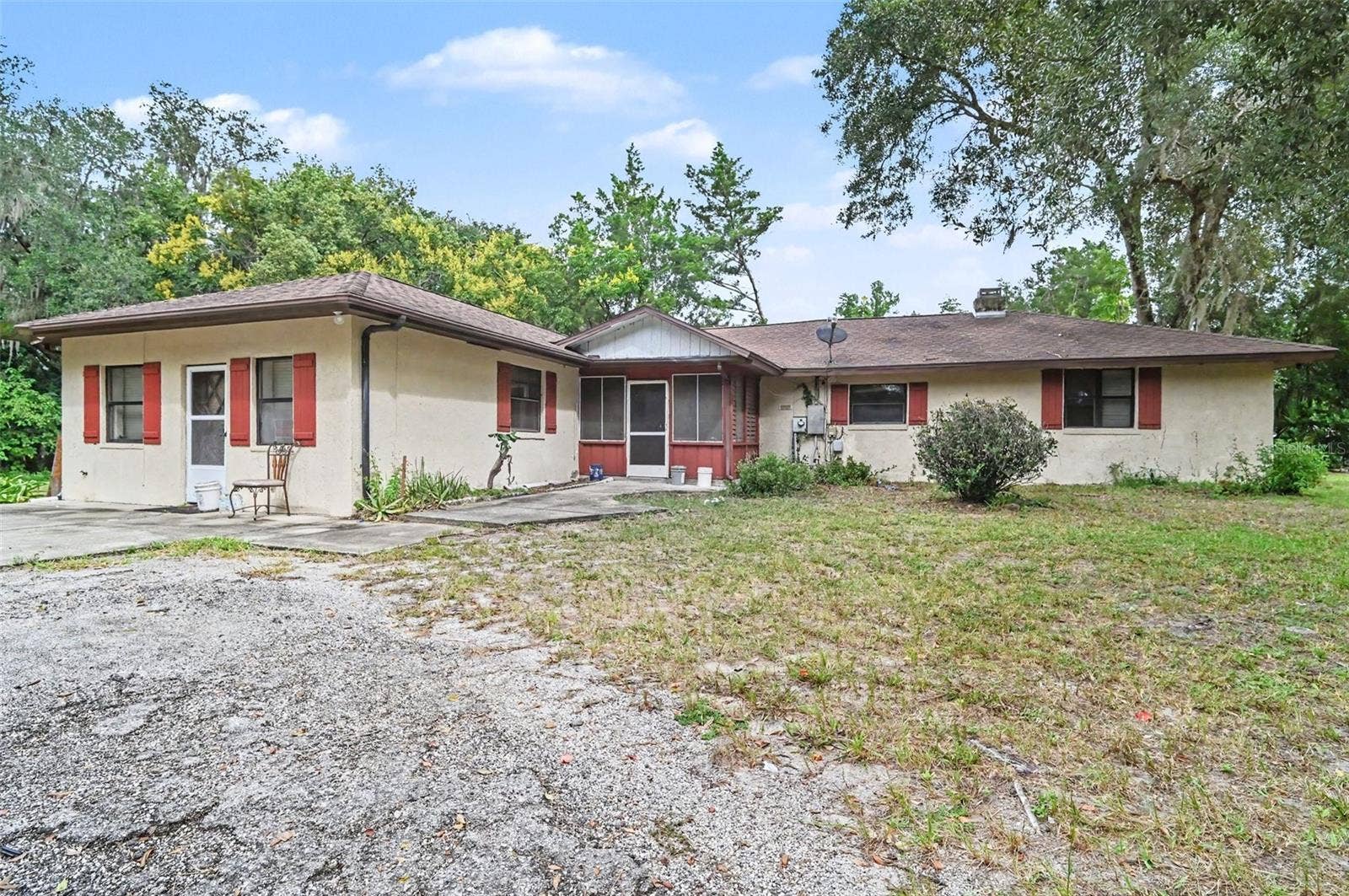 415 THOMAS AVENUE, Leesburg, FL 34748