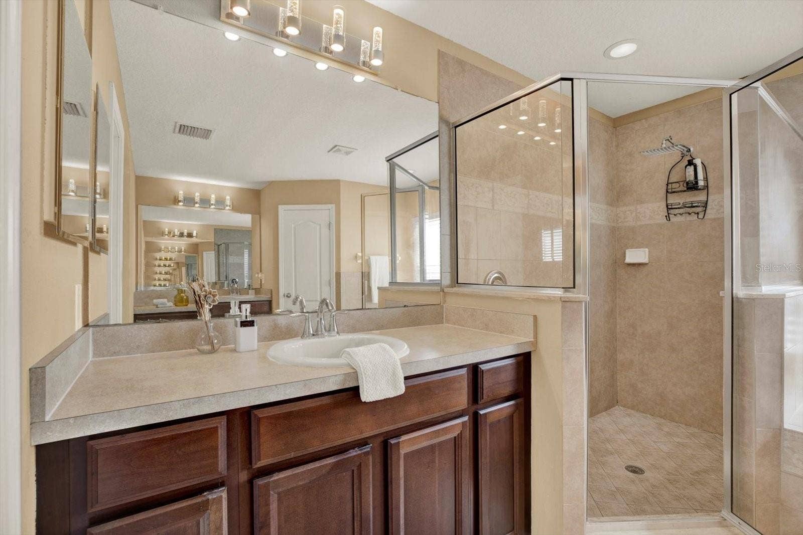 7127 FOREST MERE DRIVE, Riverview, FL 33578 7127 FOREST MERE DRIVE, Riverview, FL 33578