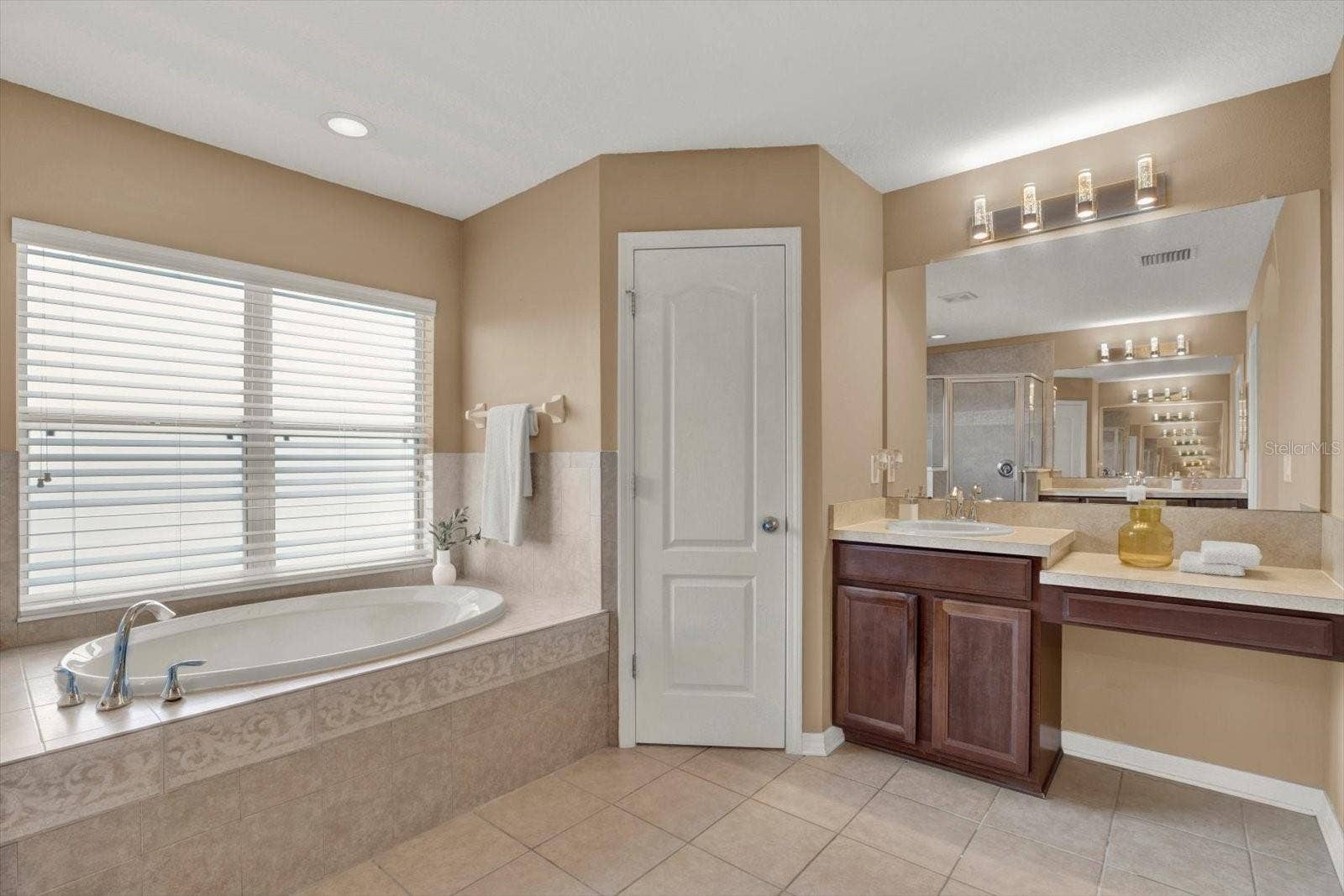 7127 FOREST MERE DRIVE, Riverview, FL 33578 7127 FOREST MERE DRIVE, Riverview, FL 33578