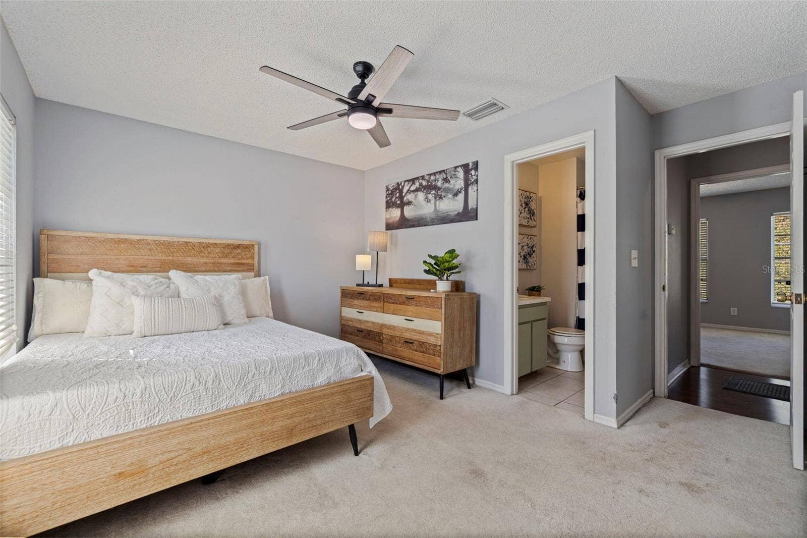 2802 W CLEVELAND STREET, #B, Tampa, FL 33609 2802 W CLEVELAND STREET, #B, Tampa, FL 33609