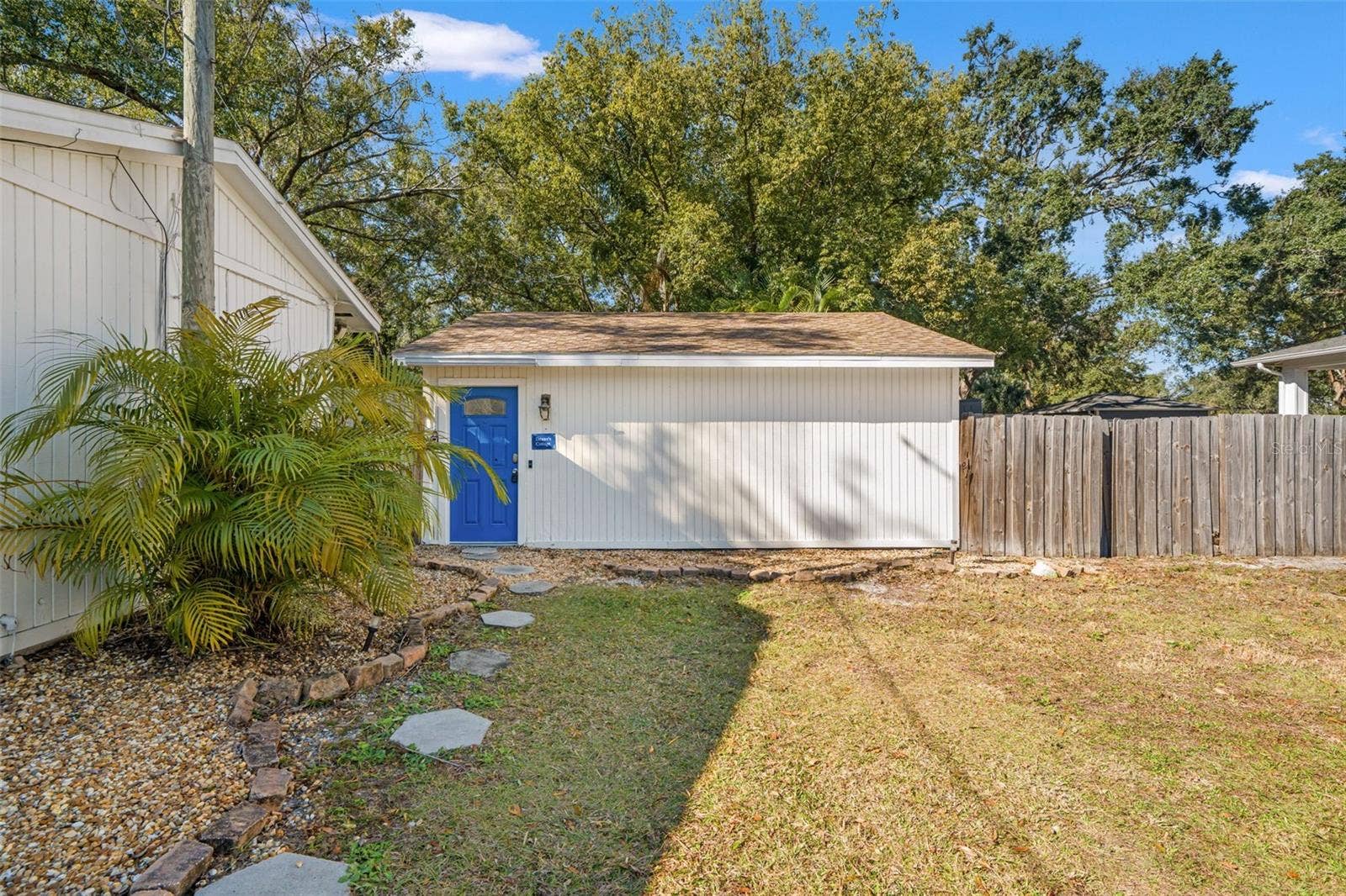 6010 N DEXTER AVENUE, Tampa, FL 33604 6010 N DEXTER AVENUE, Tampa, FL 33604