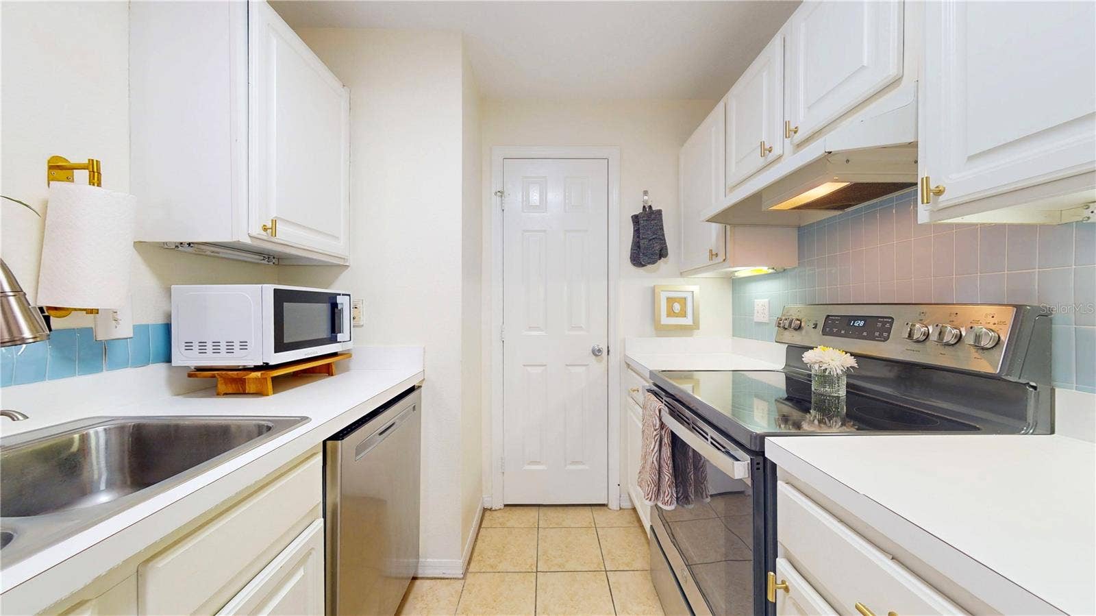 501 KNIGHTS RUN AVENUE, #2121, Tampa, FL 33602