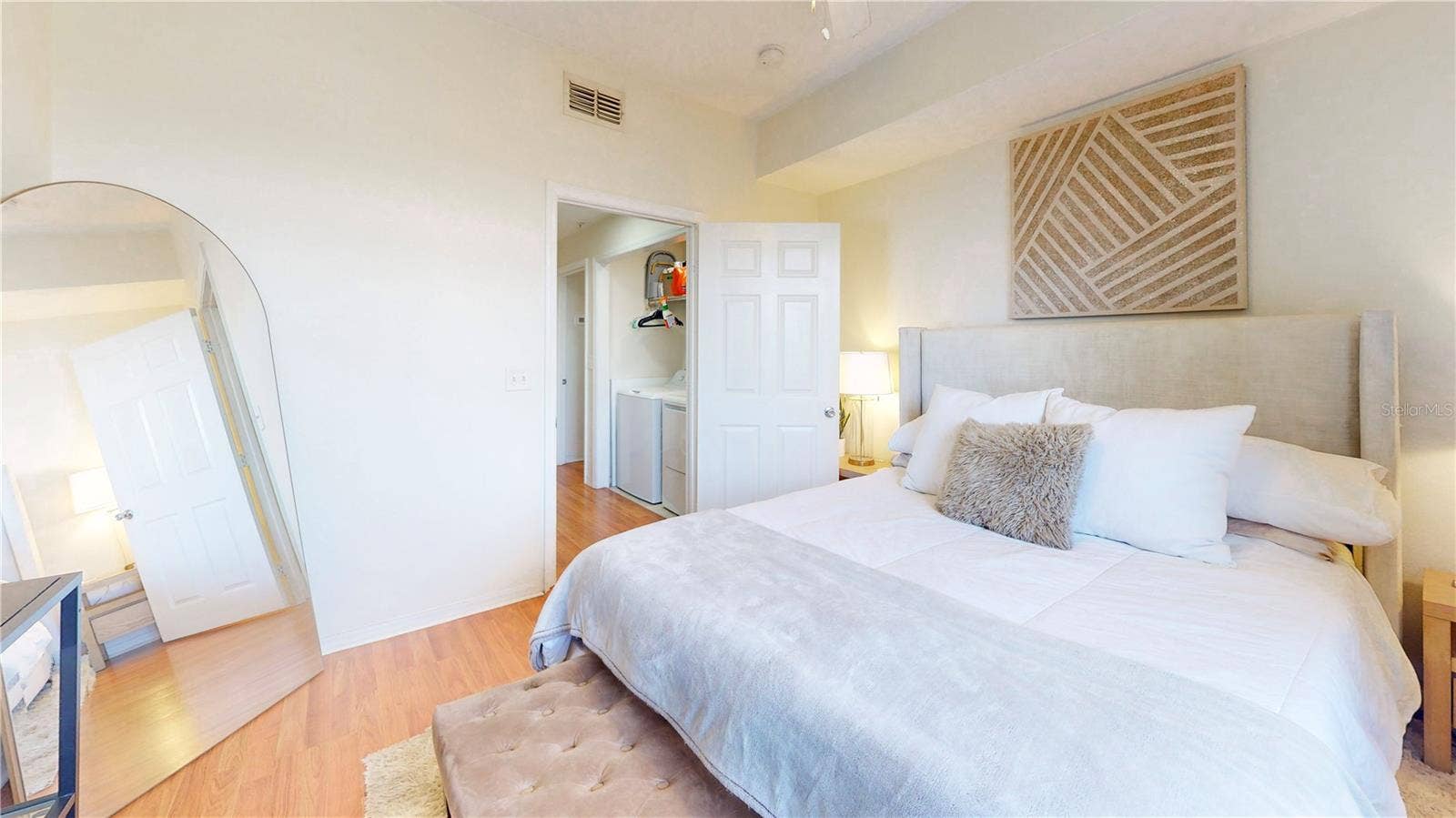 501 KNIGHTS RUN AVENUE, #2121, Tampa, FL 33602