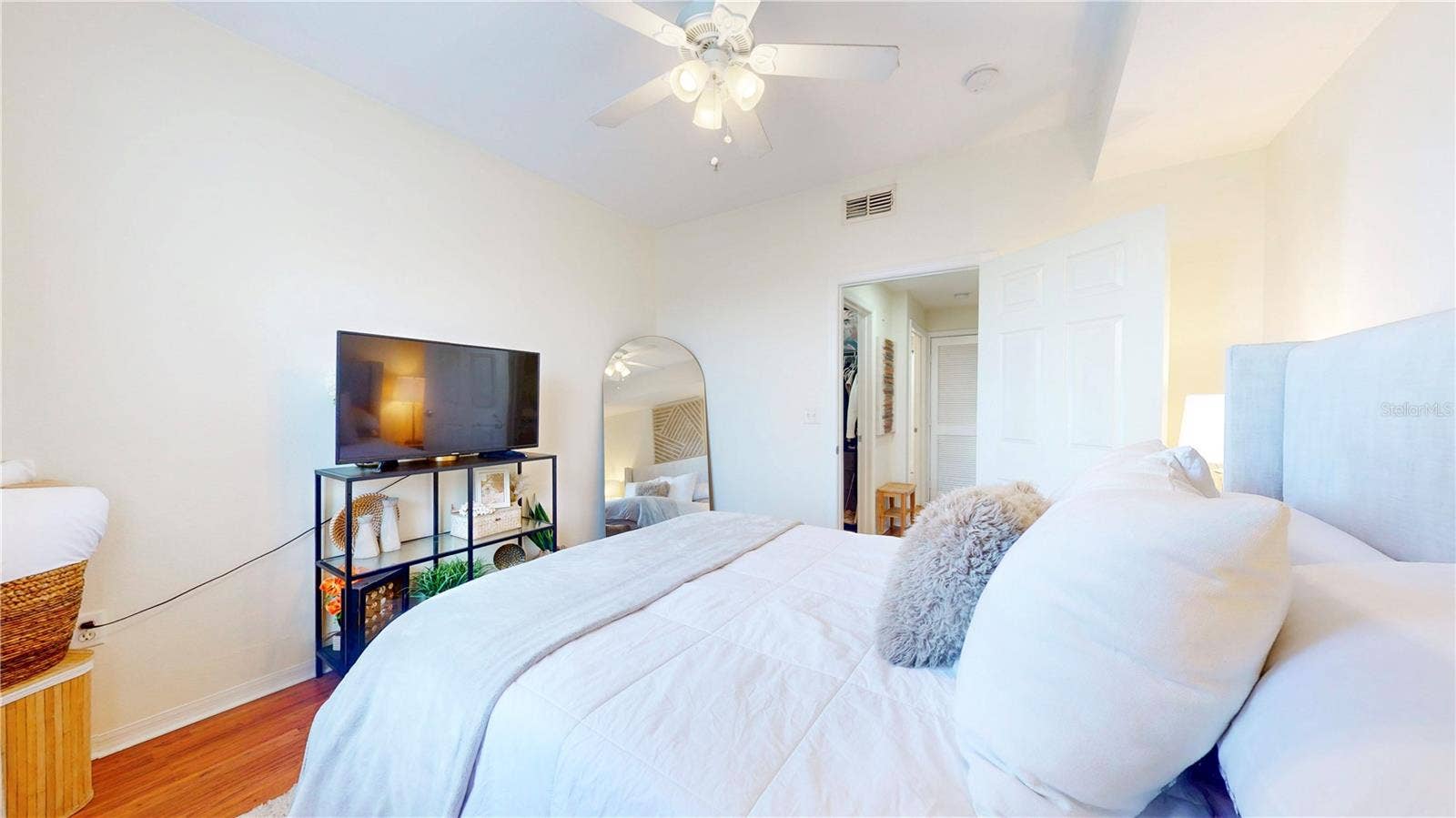 501 KNIGHTS RUN AVENUE, #2121, Tampa, FL 33602