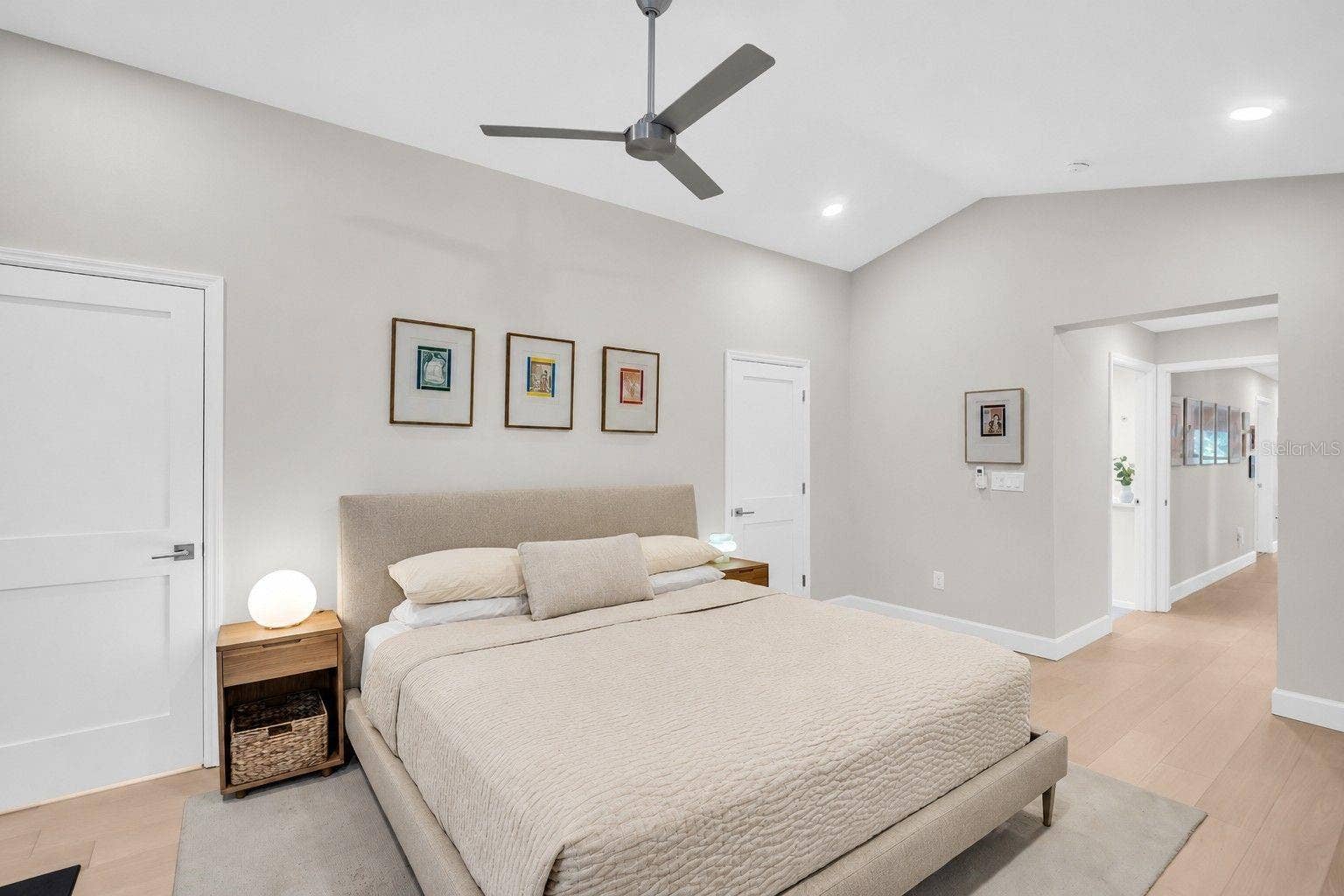 1023 19TH AVENUE N, St Petersburg, FL 33704