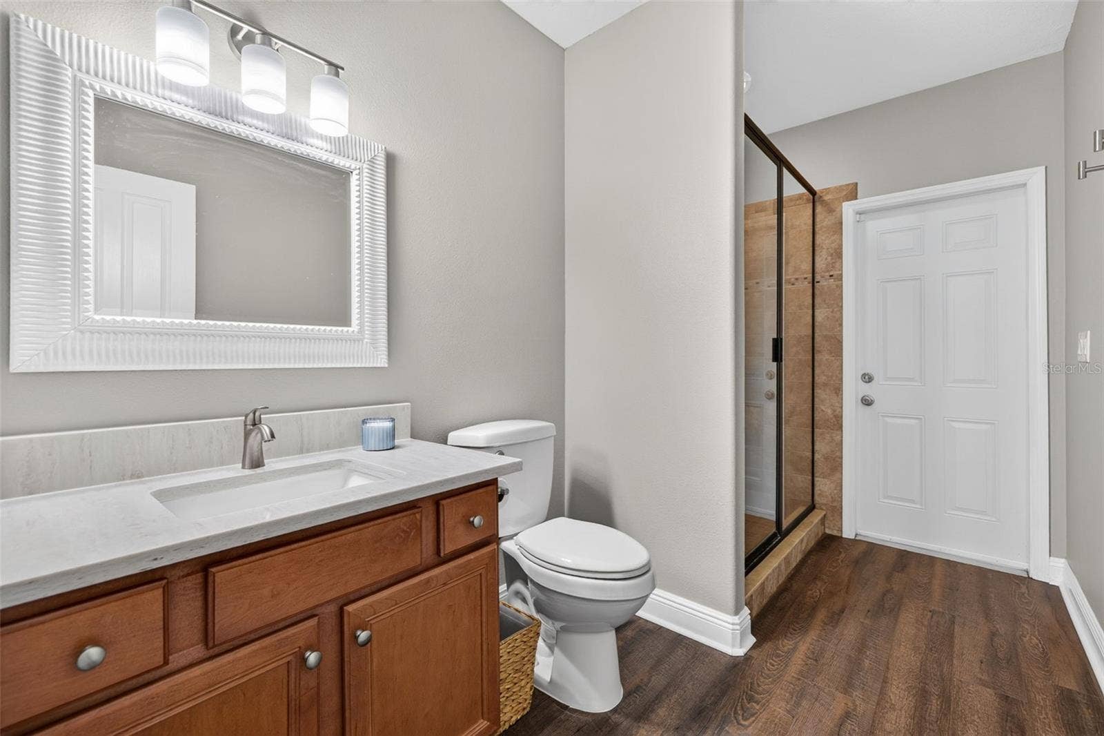15714 IBISRIDGE DRIVE, Lithia, FL 33547 15714 IBISRIDGE DRIVE, Lithia, FL 33547