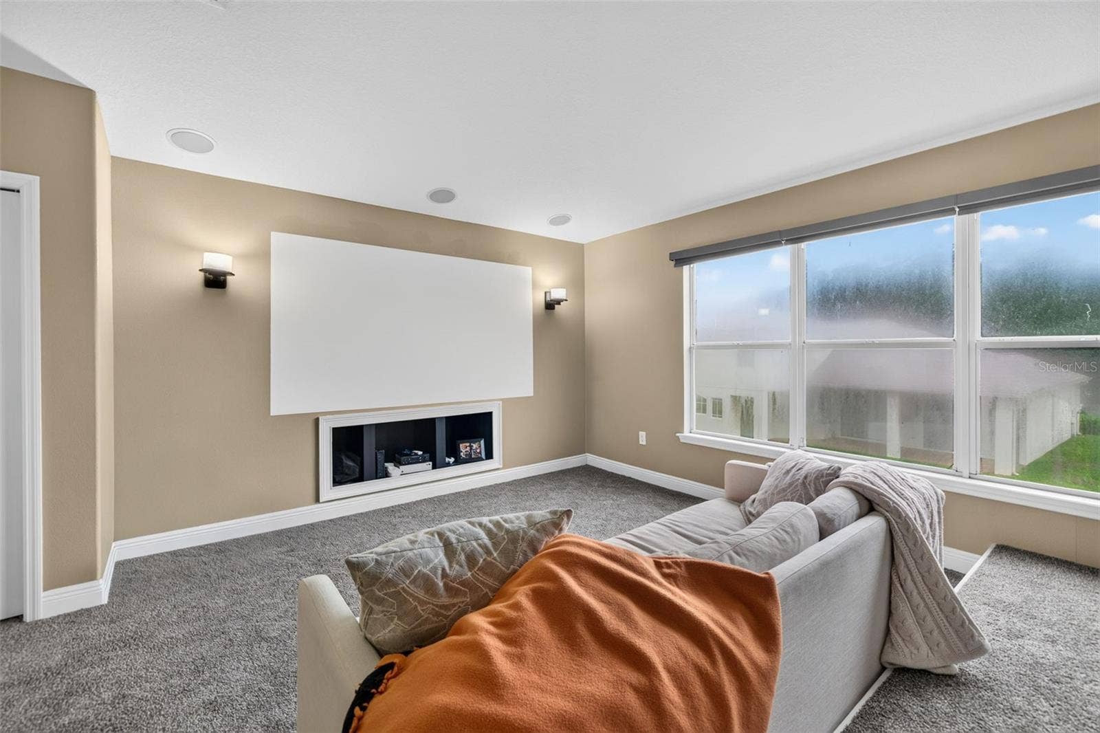 15714 IBISRIDGE DRIVE, Lithia, FL 33547 15714 IBISRIDGE DRIVE, Lithia, FL 33547