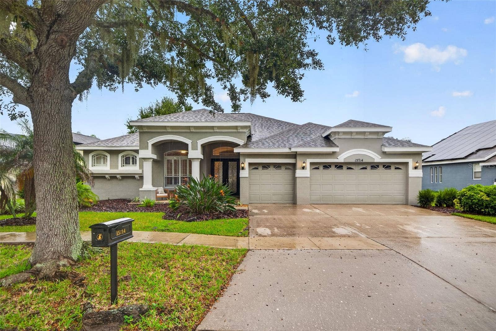 15714 IBISRIDGE DRIVE, Lithia, FL 33547 15714 IBISRIDGE DRIVE, Lithia, FL 33547