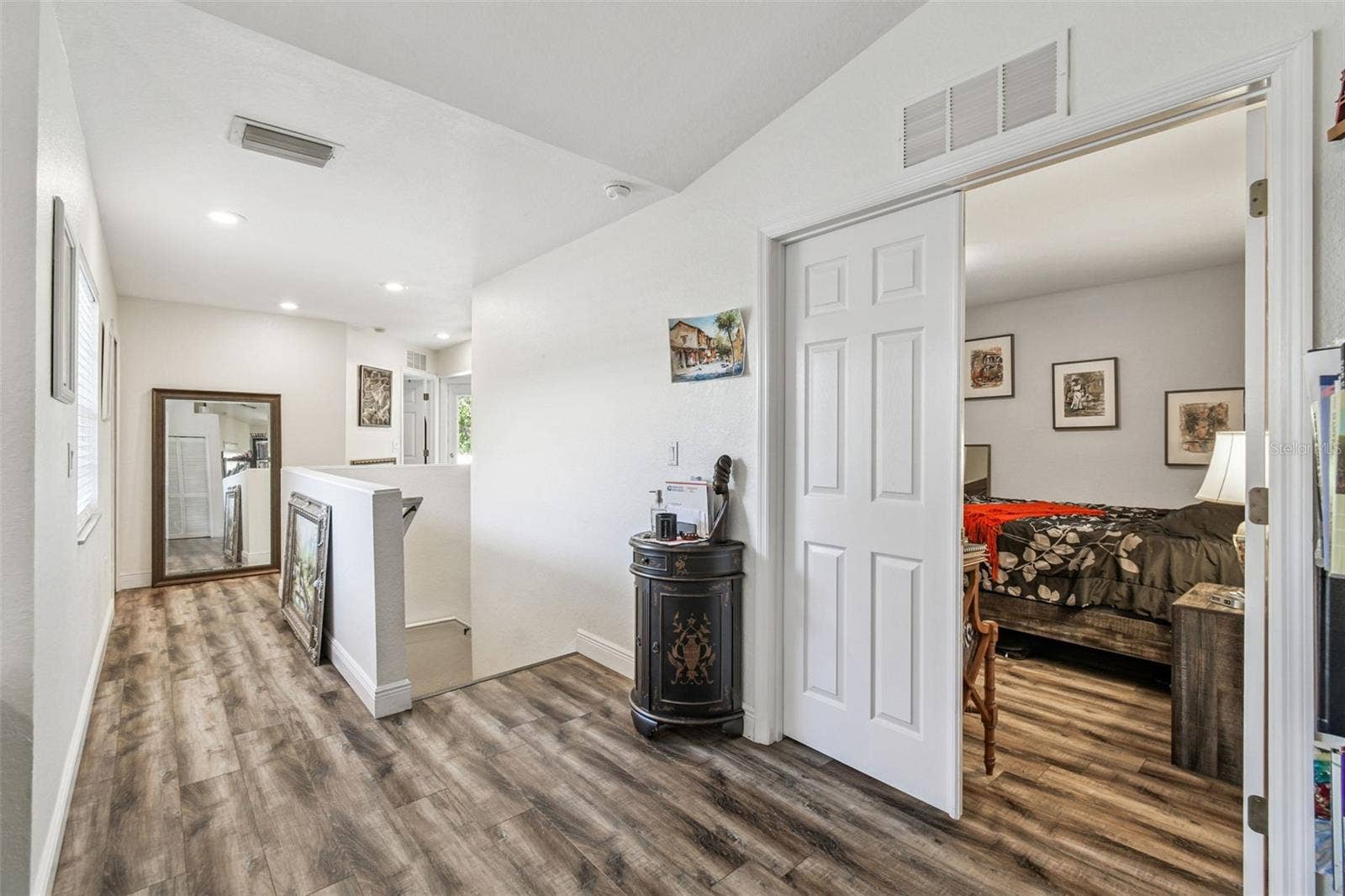 1627 HAMMOCKS AVENUE, Lutz, FL 33549 1627 HAMMOCKS AVENUE, Lutz, FL 33549