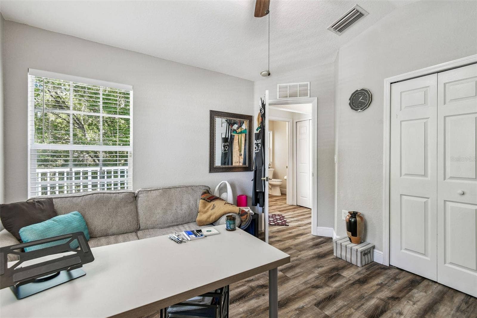 1627 HAMMOCKS AVENUE, Lutz, FL 33549 1627 HAMMOCKS AVENUE, Lutz, FL 33549