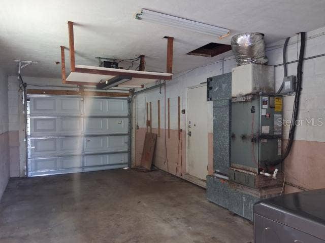 8825 113TH STREET, Seminole, FL 33772 8825 113TH STREET, Seminole, FL 33772