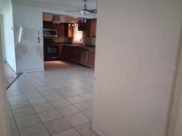 8825 113TH STREET, Seminole, FL 33772 8825 113TH STREET, Seminole, FL 33772