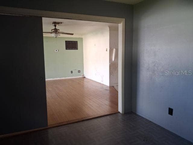 8825 113TH STREET, Seminole, FL 33772 8825 113TH STREET, Seminole, FL 33772