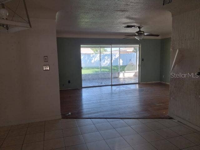8825 113TH STREET, Seminole, FL 33772 8825 113TH STREET, Seminole, FL 33772