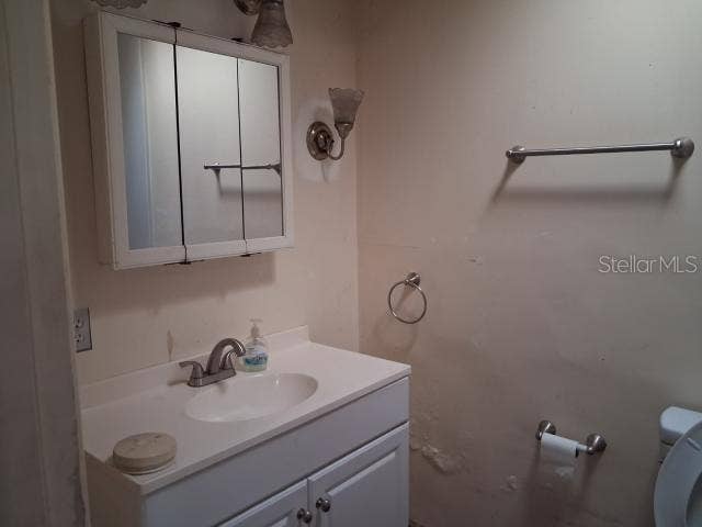 8825 113TH STREET, Seminole, FL 33772 8825 113TH STREET, Seminole, FL 33772