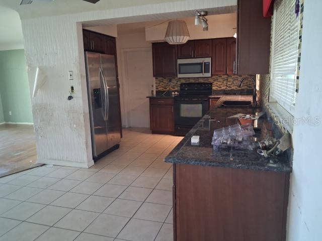 8825 113TH STREET, Seminole, FL 33772 8825 113TH STREET, Seminole, FL 33772