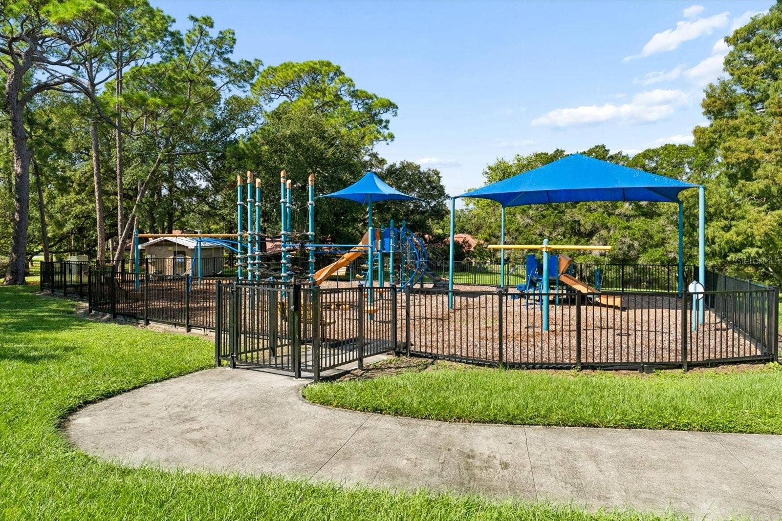 1307 STONEHAVEN LANE, Dunedin, FL 34698