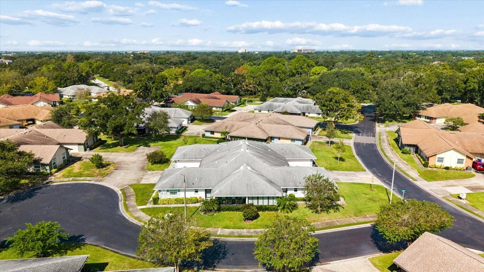 1307 STONEHAVEN LANE, Dunedin, FL 34698