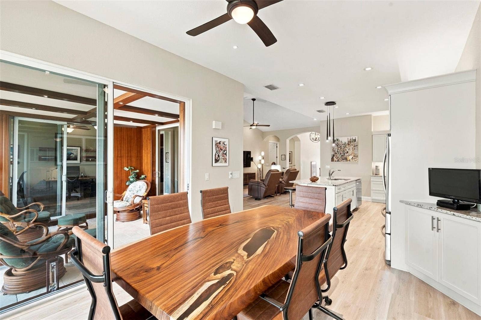10 LINCOLN AVENUE S, St Petersburg, FL 33711