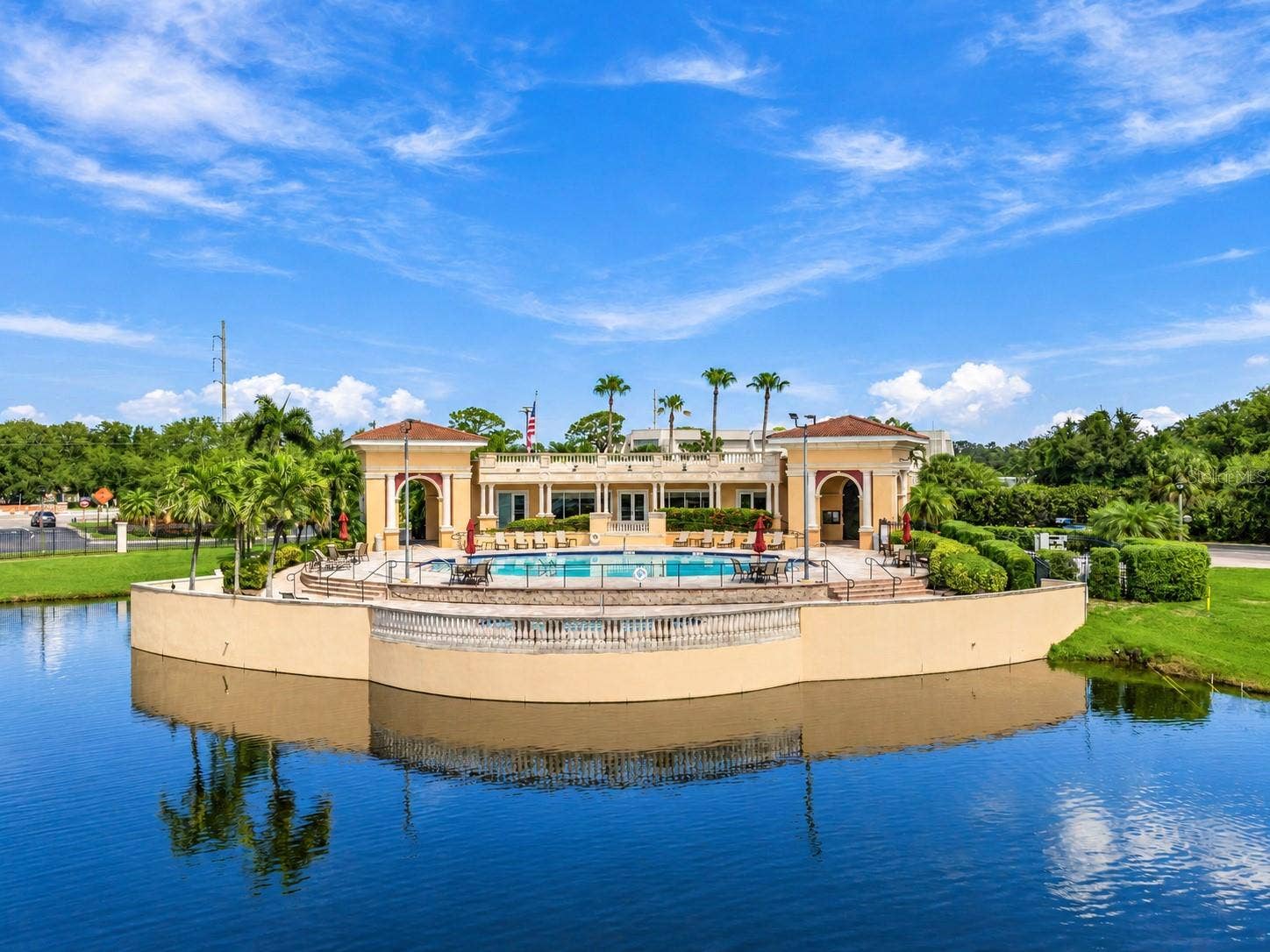 10 LINCOLN AVENUE S, St Petersburg, FL 33711