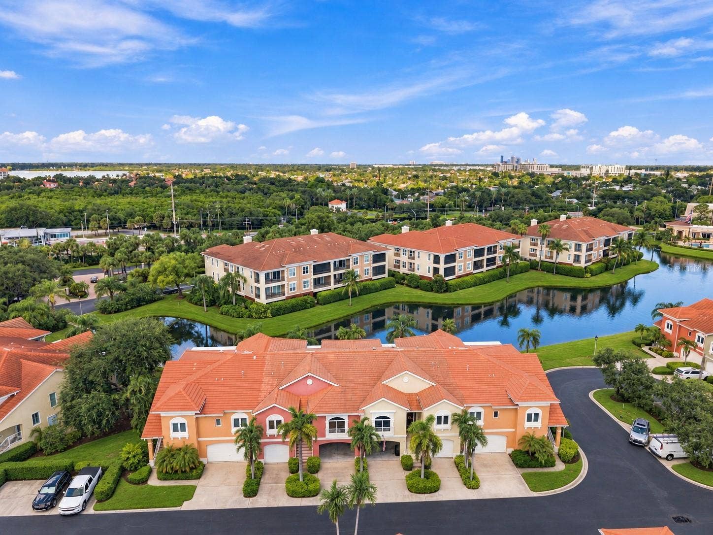10 LINCOLN AVENUE S, St Petersburg, FL 33711
