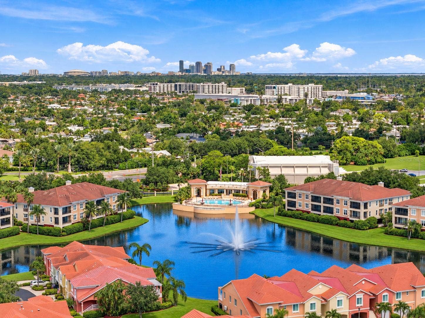 10 LINCOLN AVENUE S, St Petersburg, FL 33711