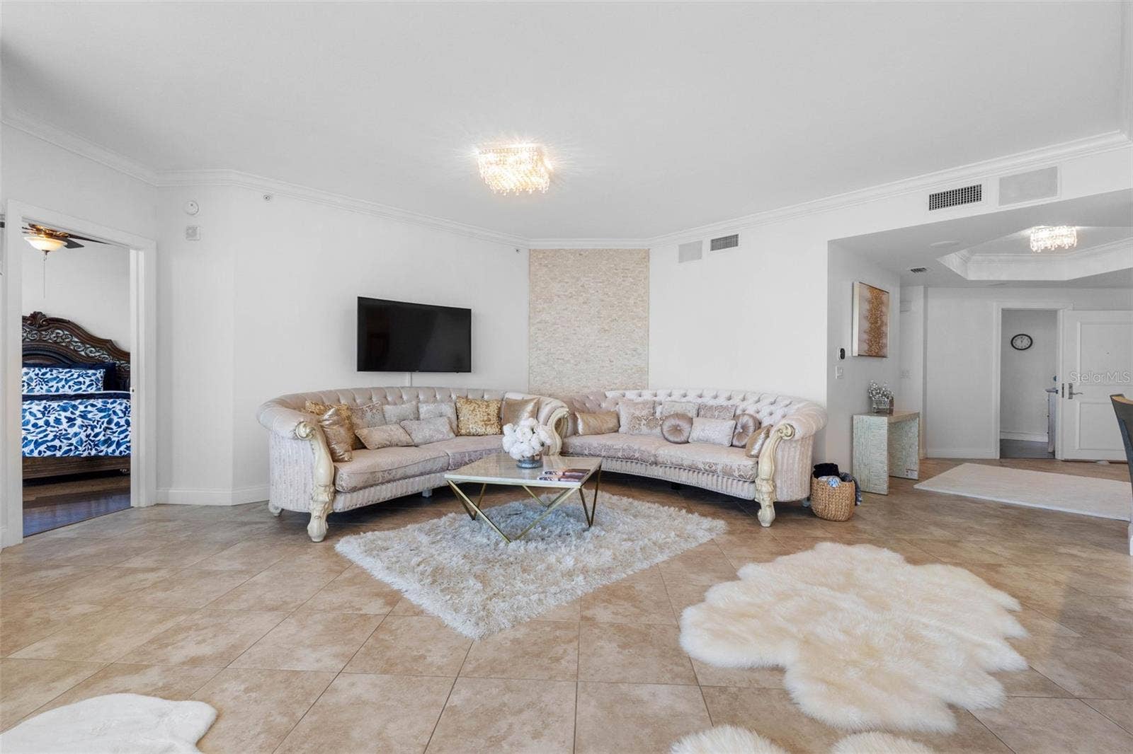 5823 BOWEN DANIEL DRIVE, #902, Tampa, FL 33616 5823 BOWEN DANIEL DRIVE, #902, Tampa, FL 33616
