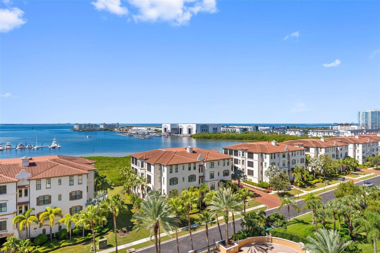 5823 BOWEN DANIEL DRIVE, #902, Tampa, FL 33616 5823 BOWEN DANIEL DRIVE, #902, Tampa, FL 33616