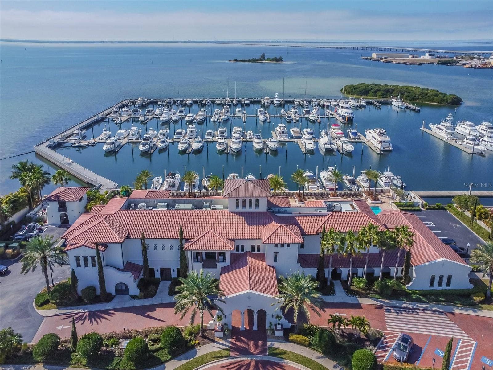 5823 BOWEN DANIEL DRIVE, #902, Tampa, FL 33616 5823 BOWEN DANIEL DRIVE, #902, Tampa, FL 33616