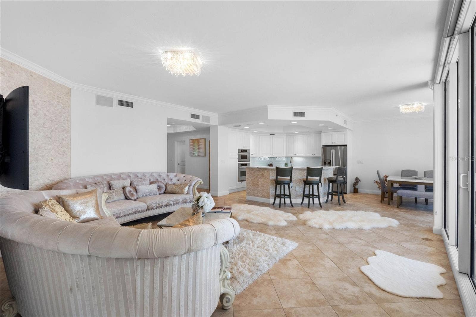 5823 BOWEN DANIEL DRIVE, #902, Tampa, FL 33616 5823 BOWEN DANIEL DRIVE, #902, Tampa, FL 33616